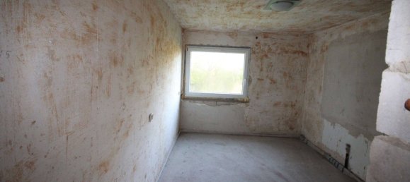 7-salle Ferme à Solingen, Germany No. 67902 7