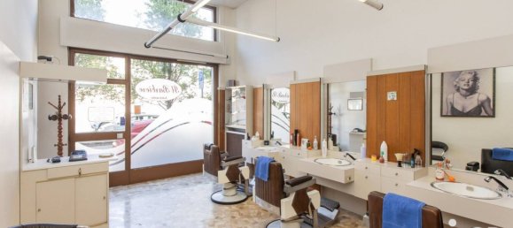 3غرفة عقار تجاري في Busto Arsizio, Italy رقم 302194 14