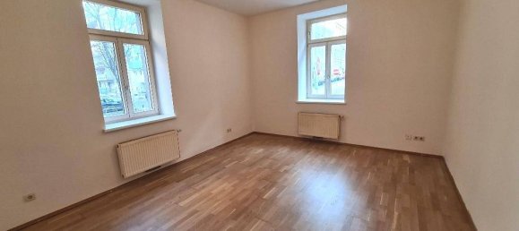 2 rooms Apartment in Favoriten, Austria No. 157828 2