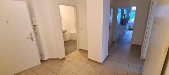 2 rooms Apartment in Favoriten, Austria No. 157828 4