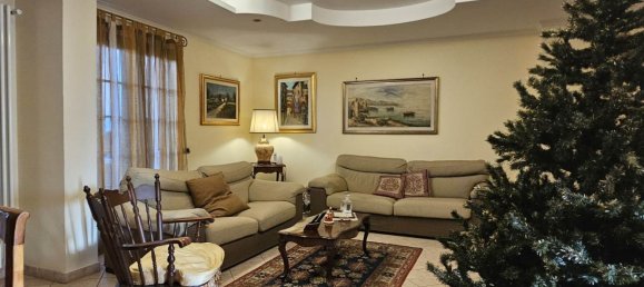 6 rooms House in Guidonia Montecelio, Italy No. 195317 4