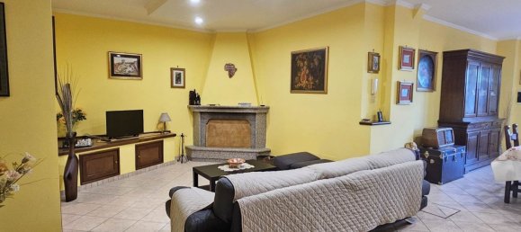 6 rooms House in Guidonia Montecelio, Italy No. 195317 14