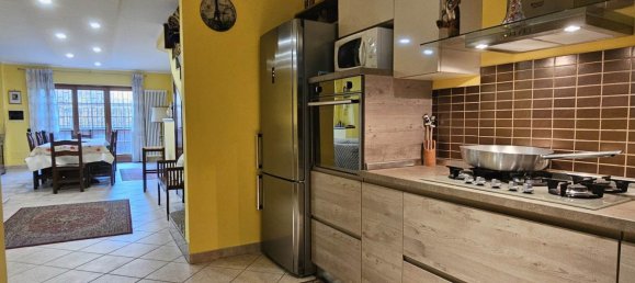 6 rooms House in Guidonia Montecelio, Italy No. 195317 13