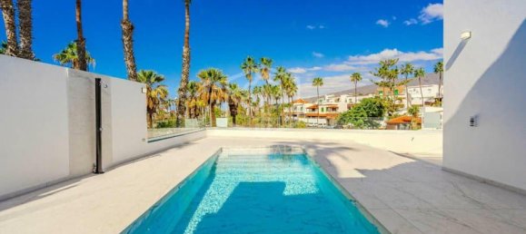 3 غرف نوم فيلا في Adeje, Spain رقم 16361 3