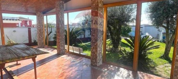 2 غرف نوم فيلا في Anzio, Italy رقم 352695 17