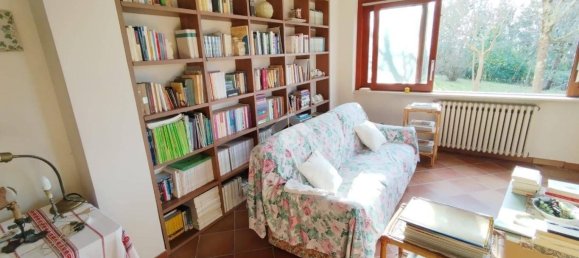 4 bedrooms Villa in Cervaro, Italy No. 206819 36