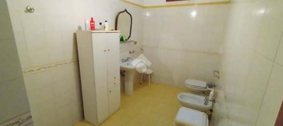 4 bedrooms Villa in Cervaro, Italy No. 206819 19