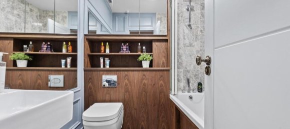 2 bedrooms House in London, United Kingdom No. 12516 12