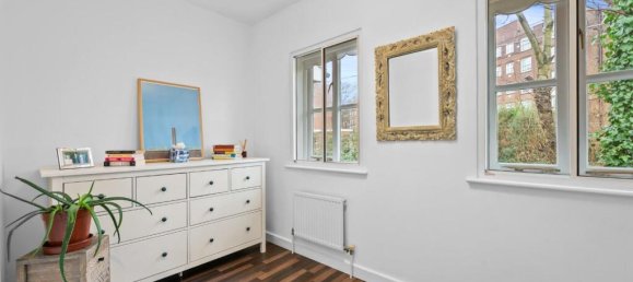 2 bedrooms House in London, United Kingdom No. 12516 11