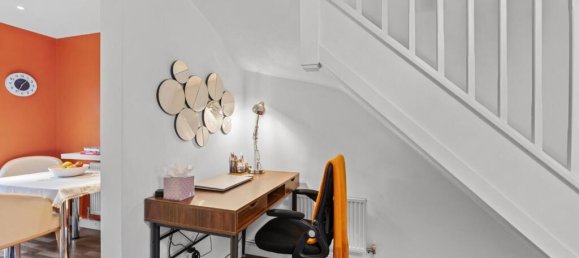 2 bedrooms House in London, United Kingdom No. 12516 7