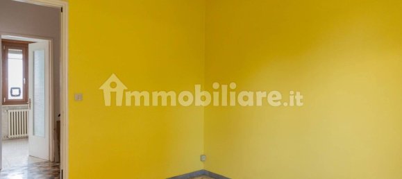 Apartamento de 2 dormitorios en San Mauro Torinese, Italy No. 345595 20