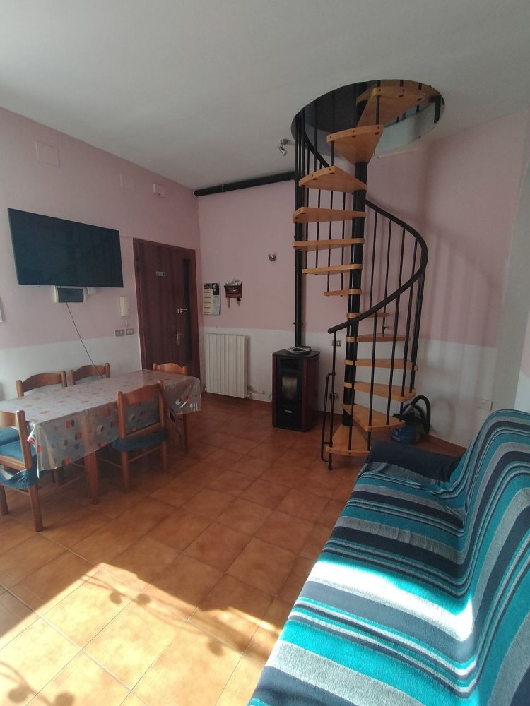4 bedrooms Apartment in Roccastrada, Italy No. 335816