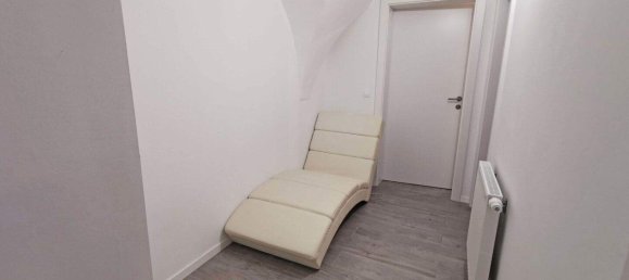 2 rooms Apartment in Bruck an der Leitha, Austria No. 105317 4