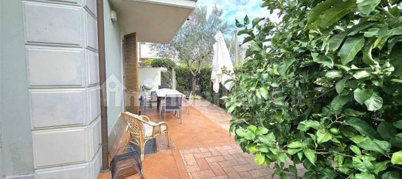 2 chambres Maison à Massa, Italy No. 355272 24