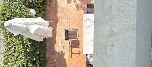 2 chambres Maison à Massa, Italy No. 355272 16