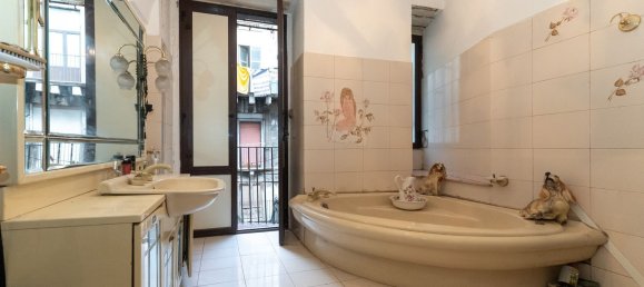 Apartamento T4 em Catania, Italy N.º 358593 9