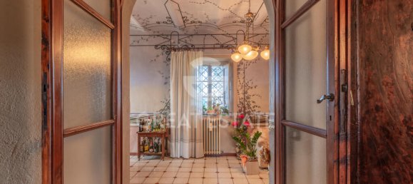5 bedrooms Villa in Città della Pieve, Italy No. 49302 12