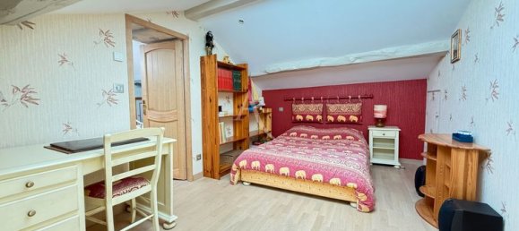 5 bedrooms House in La Roche-sur-Yon, France No. 286081 12