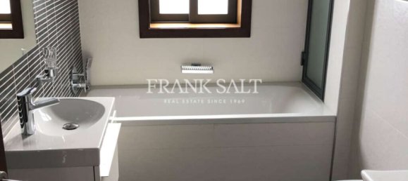 Apartamento T3 em Swieqi, Malta N.º 4127 16