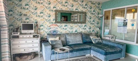 3 bedrooms Apartment in Poio, Spain No. 190000 4