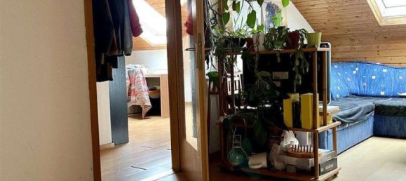 Apartamento de 3 dormitorios en Stuttgart, Germany No. 35089 2