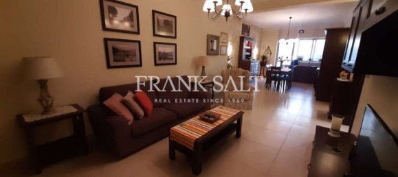 2 Schlafzimmer Maisonette-Wohnung in Marsalforn, Malta, Nr. 5865 16