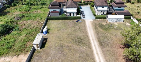 Villa de 3 dormitorios en Nuea Khlong, Thailand No. 73763 22