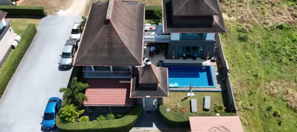 Villa de 3 dormitorios en Nuea Khlong, Thailand No. 73763 29