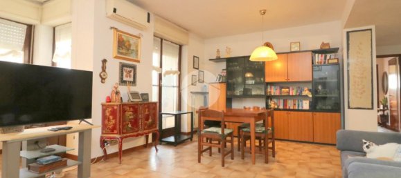 3 bedrooms Apartment in Rho, Italy No. 74900 12