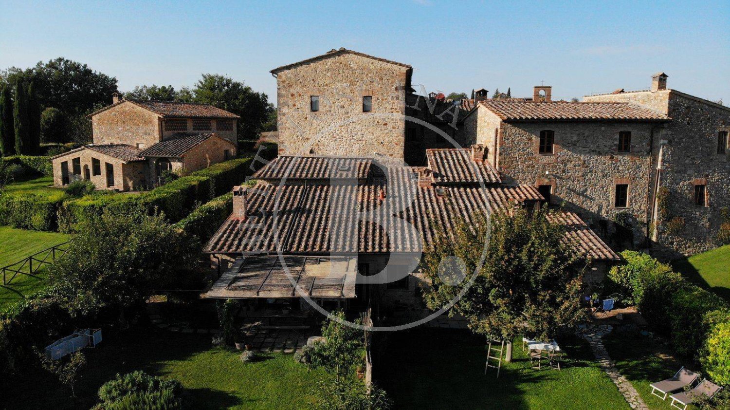 3 bedrooms Apartment in Colle di Val d'Elsa, Italy No. 57128