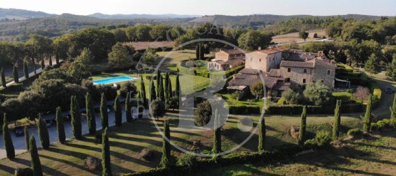 3 bedrooms Apartment in Colle di Val d'Elsa, Italy No. 57128 18