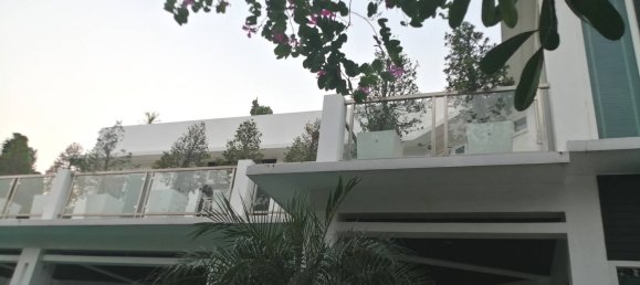 4 bedrooms Cafe / restaurant in Pattaya, Thailand No. 4095 19