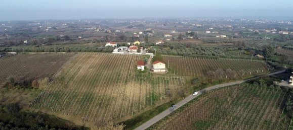 9-Zimmer Villa in Casalbordino, Italy, Nr. 64022 8