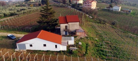 9-Zimmer Villa in Casalbordino, Italy, Nr. 64022 2