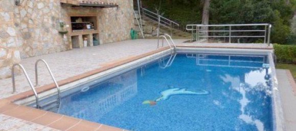 5 bedrooms Villa in Cabrils, Spain No. 82 10