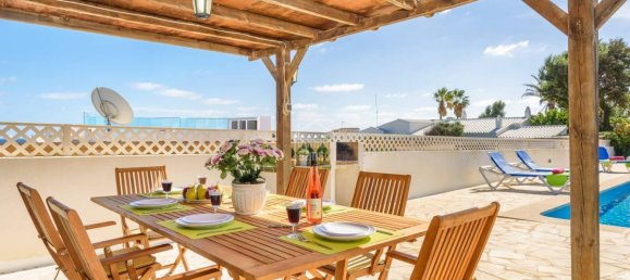 3 Schlafzimmer Villa in Sant Lluis, Spain, Nr. 5111 17