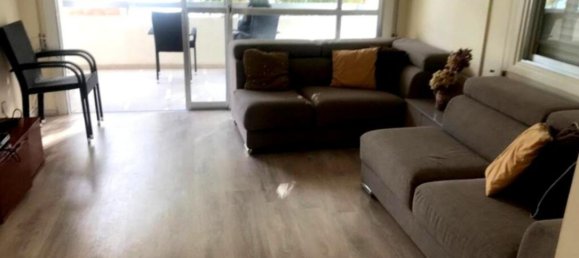 3 bedrooms Apartment in Limassol, Cyprus No. 2504 2