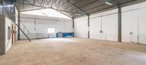 Almacén en Jun, Spain 240 m² No. 168877 24