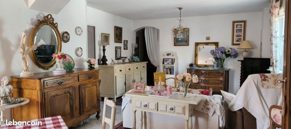 3 bedrooms House in Marsilly, France No. 335445 5