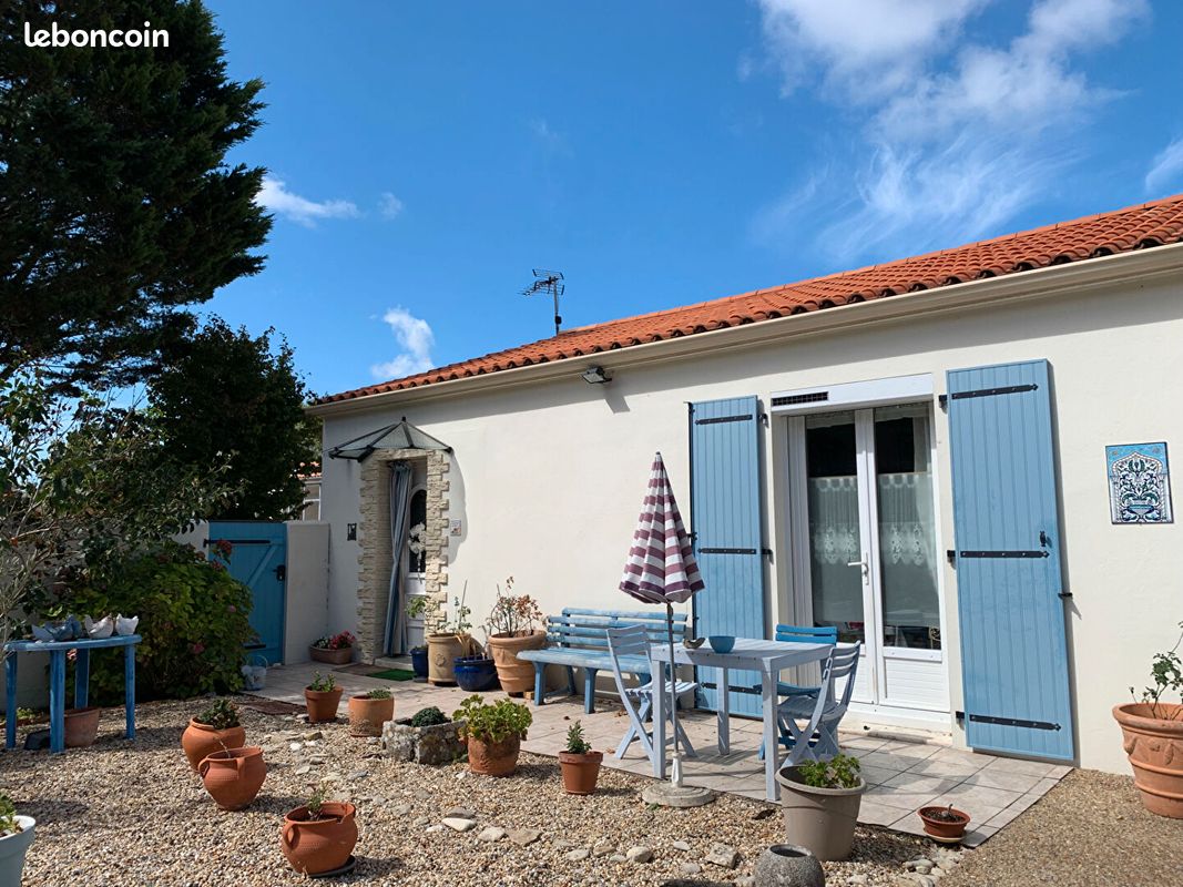 3 bedrooms House in Marsilly, France No. 335445