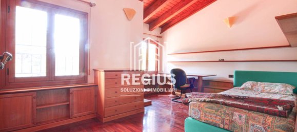 Villa de 5 dormitorios en Santa Maria di Sala, Italy No. 259300 22