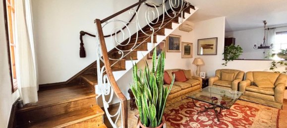 4 bedrooms House in Empoli, Italy No. 362505 6