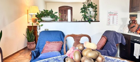 4 bedrooms House in Empoli, Italy No. 362505 22