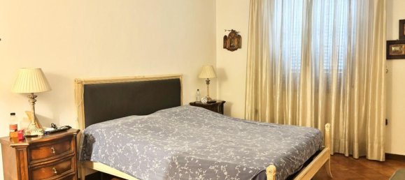 4 bedrooms House in Empoli, Italy No. 362505 25