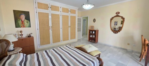 Apartamento T3 em Estepona, Spain N.º 189650 48