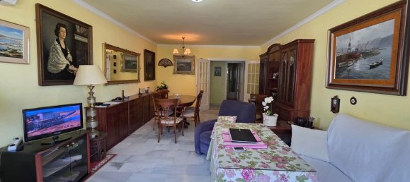 Apartamento T3 em Estepona, Spain N.º 189650 15