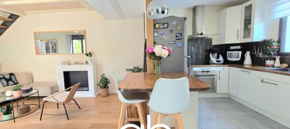 Villa de 3 dormitorios en Valergues, France No. 297680 3