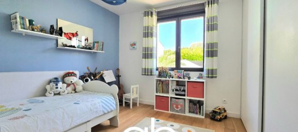 Villa de 3 dormitorios en Valergues, France No. 297680 7