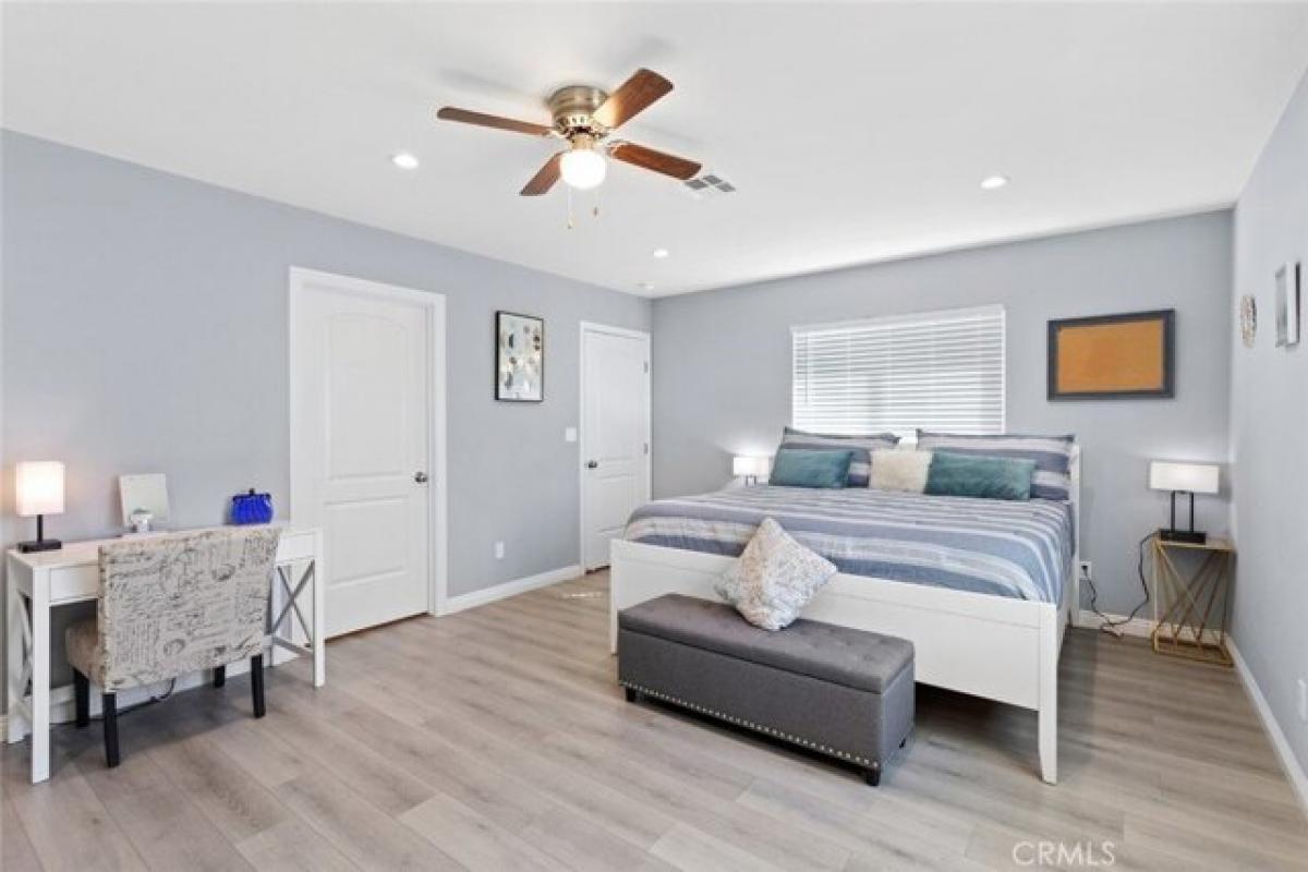 4 chambres Maison à Moreno Valley, USA No. 398302