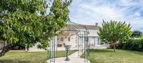 5 غرف نوم منزل في Surgeres, France رقم 317383 2